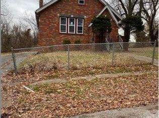 2134 Rose Bud Ave, Saint Louis, MO 63121