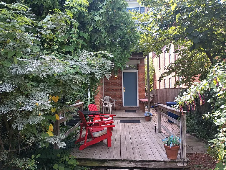 820 Kerr St — Photo 22