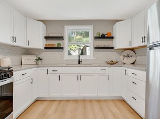 292 Bates Ave, Saint paul, MN 55106