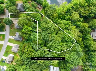 401 Brookfield Dr, Statesville, NC 28625