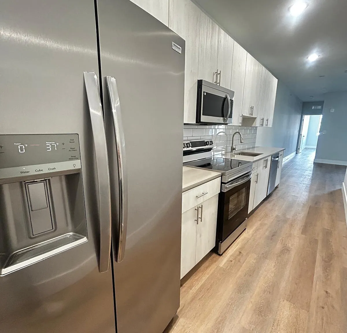 2 bed, 773 sqft, $1,600 — Photo 1