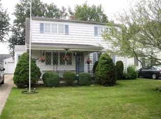 27 Old Colony Ave, Tonawanda, NY 14150