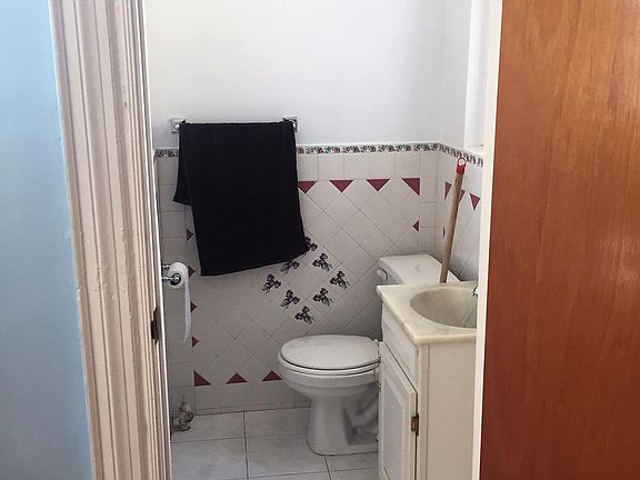 Bathroom 1 (toilet & sink)