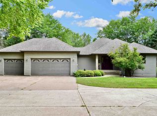 173 E Garvin Heights Rd, Winona, MN 55987