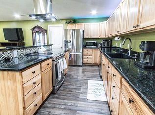 104 Hope Ln, Iowa Park, TX 76367