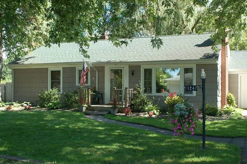 1241 Pacelli St photo 1