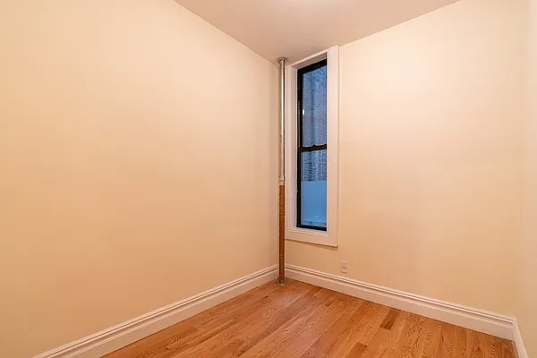 Rented by Corcoran | media 25