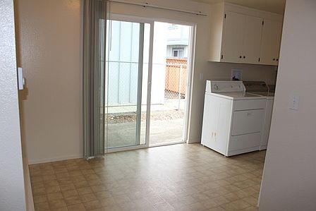 4th image of 4311 S Warner St