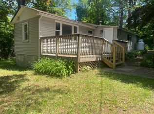 17 Hide Away Ln, Bloomingburg, NY 12721