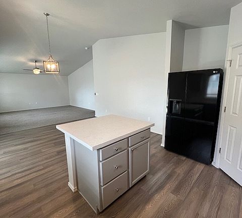 2nd image of 7565 E Bratton Dr