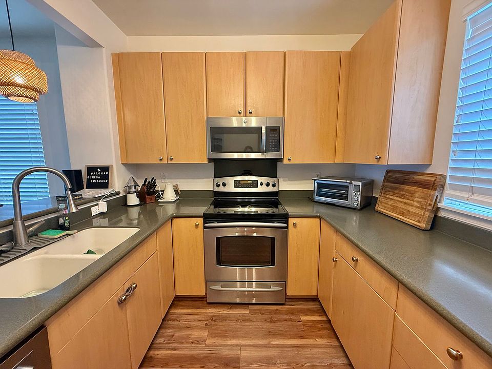 1st image of 31 Kaloaloa Way APT 5D