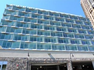 100 Thompson Ln APT 4H, Edgewater, NJ 07020