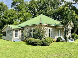 307 N Dalton St, Slocomb, AL 36375