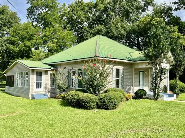307 N Dalton St, Slocomb, AL 36375