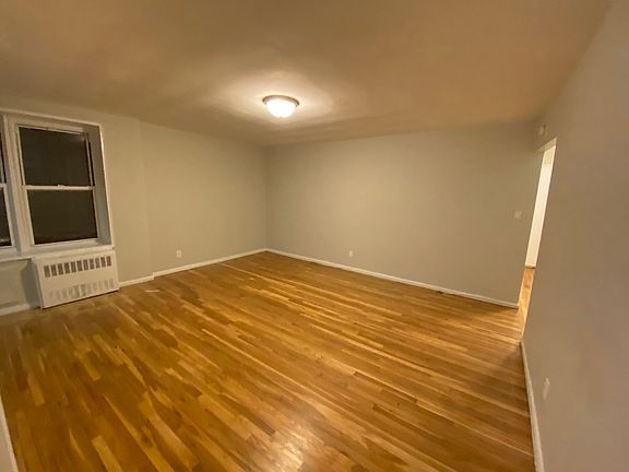 3rd image of 93-35 Lamont Ave #66