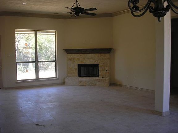 3rd image of 2725 Colony Village Dr