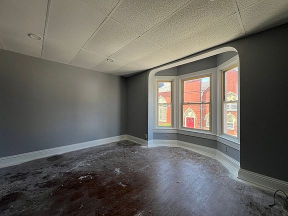 3rd image of 119 S Belvidere Ave #2