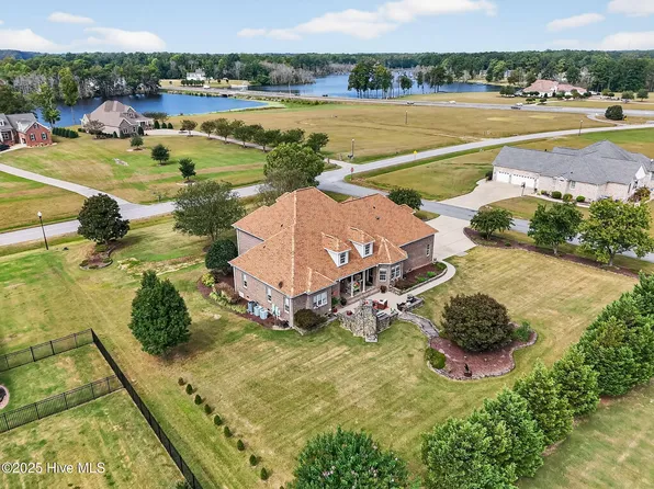 296 Shoreline Drive, Princeton, NC 27569