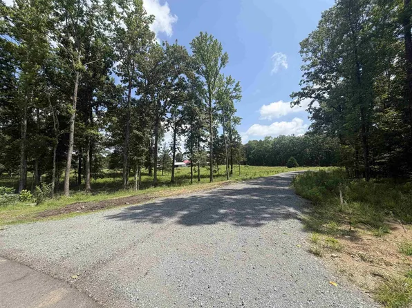 7 Avilla Manor Trl, Alexander, AR 72002
