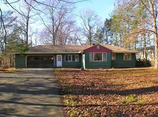 1437 Highland Ave, Cheshire, CT 06410