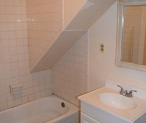 Full bath