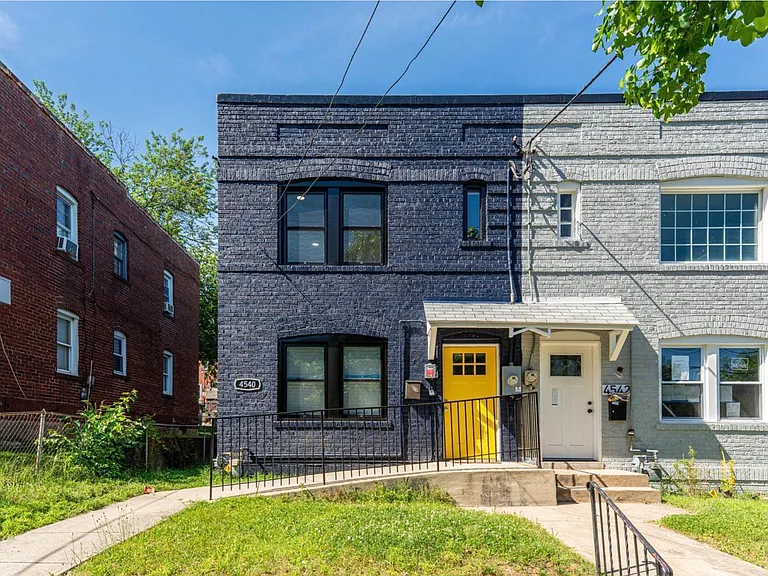 4540 Eads St NE — Photo 7