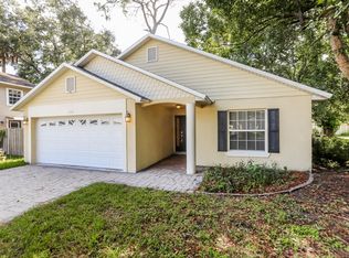 1109 S Laurel Ave, Sanford, FL 32771