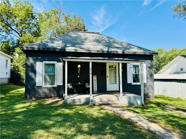 310 College St, Tarkio, MO 64491