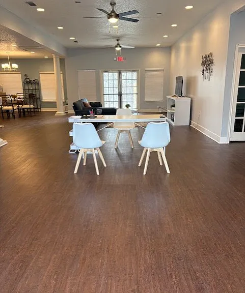Springdale Estates Townhomes — Photo 9