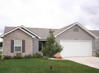10168 Greenmoor Dr, New Haven, IN 46774