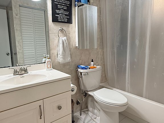 5th image of 500 Davis Rd APT 26