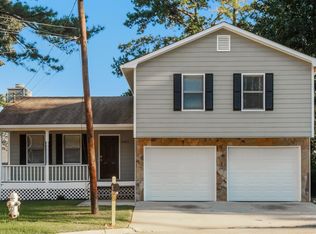 5487 Forest Pines Dr, Lithonia, GA 30058