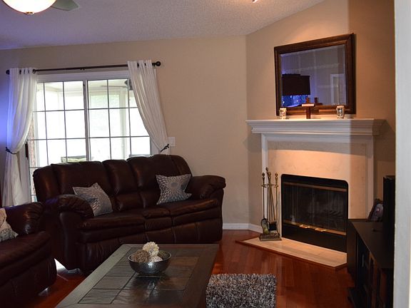 3rd image of 12388 Eagles Claw Ln