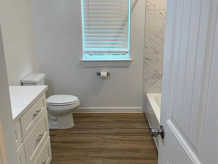 5314 Longmeadow St #B — Photo 29