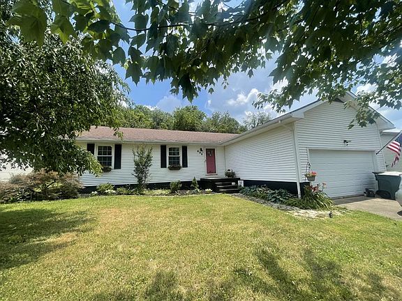2nd image of 632 Westside Ave