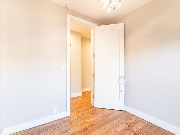 4th image of 873 Bergen St #26