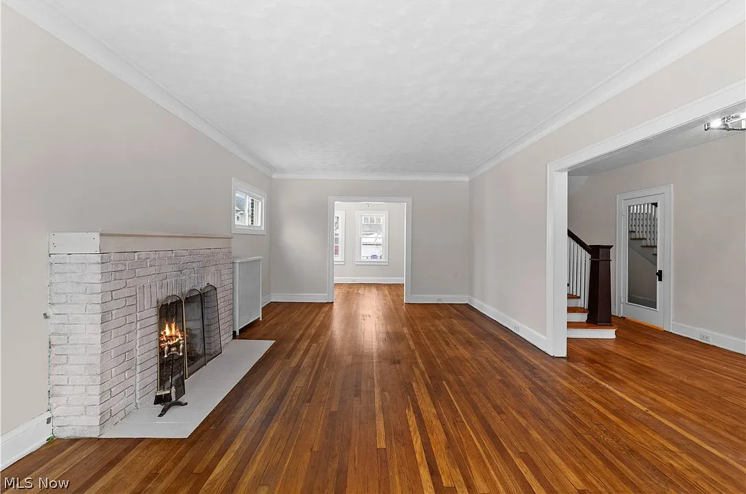 5 bed, 4.0 bath, 3336 sqft, $3,500 — Photo 4