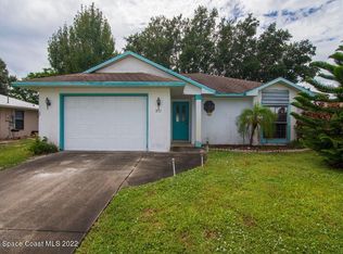571 Biscayne Ln, Sebastian, FL 32958