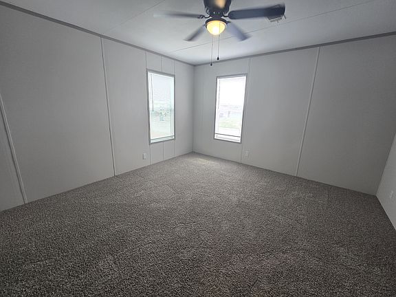 3rd image of 468 Mill Run Ave #26