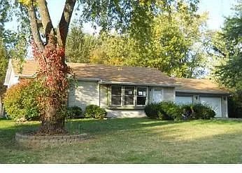 280 Panama Ave photo 1