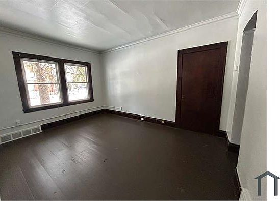 2nd image of 11013 Harvey Ave APT 1