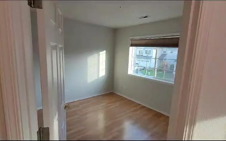 15373 NW Nightshade Dr — Photo 3