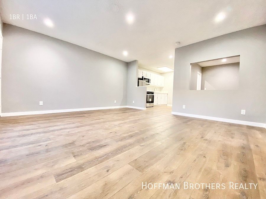 1st image of 12309 Burbank Blvd #35