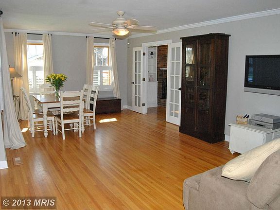 5th image of 1800 Queen Anne Dr