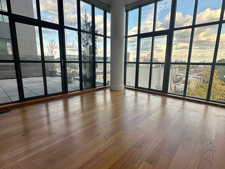 1st image of 1040 Dean St #702