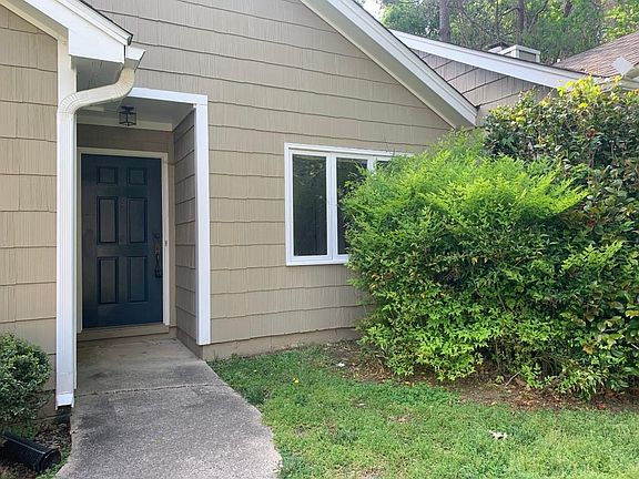 3rd image of 4108 Pin Oak Dr