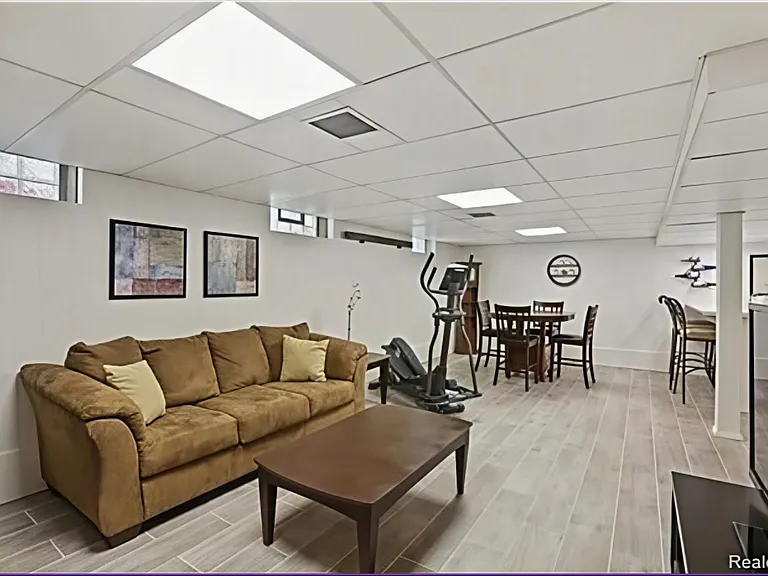 Finished Basement (living area)

*Please note: Home is rented unfurnished*