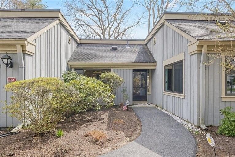 1st image of 306 Heritage Hills #C