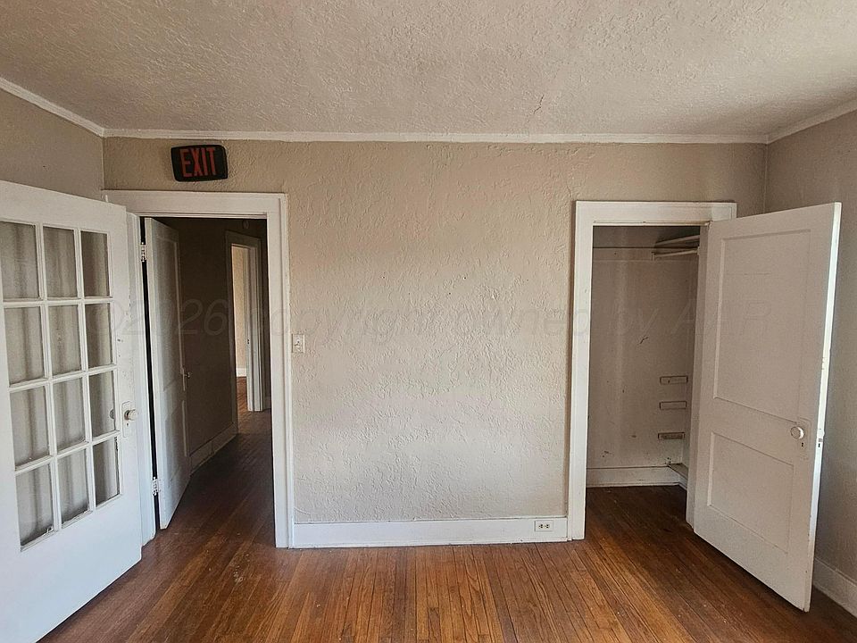 7th image of 3906 S Tyler St