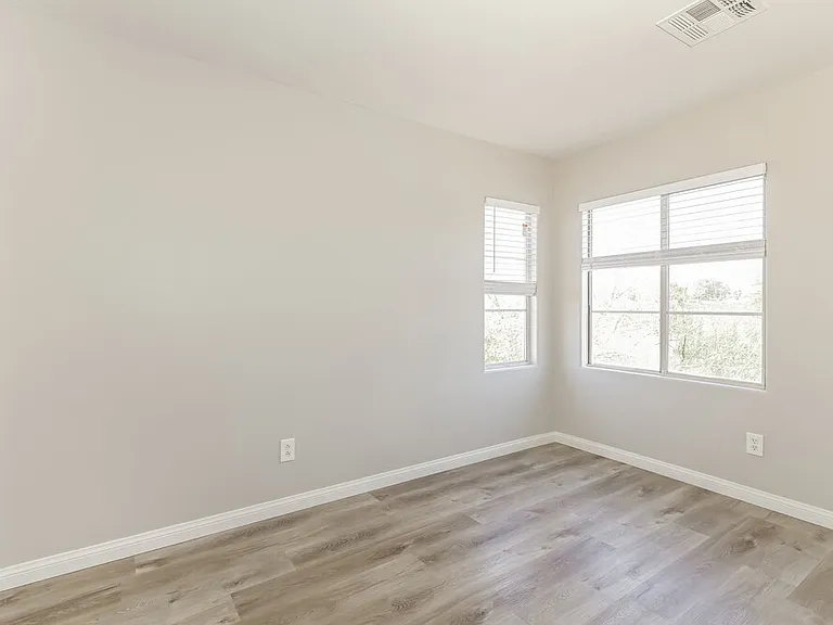 698 Blooming Sage Ct — Photo 14